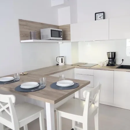 Bialy Apartament Daire *