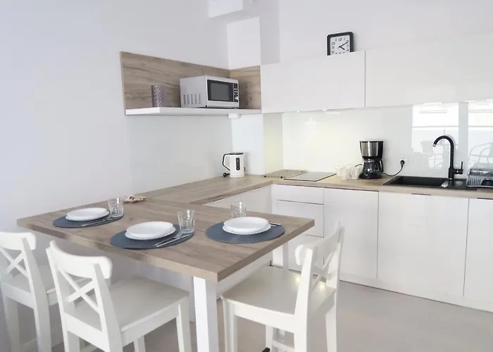 Bialy Apartament Апартаменти *